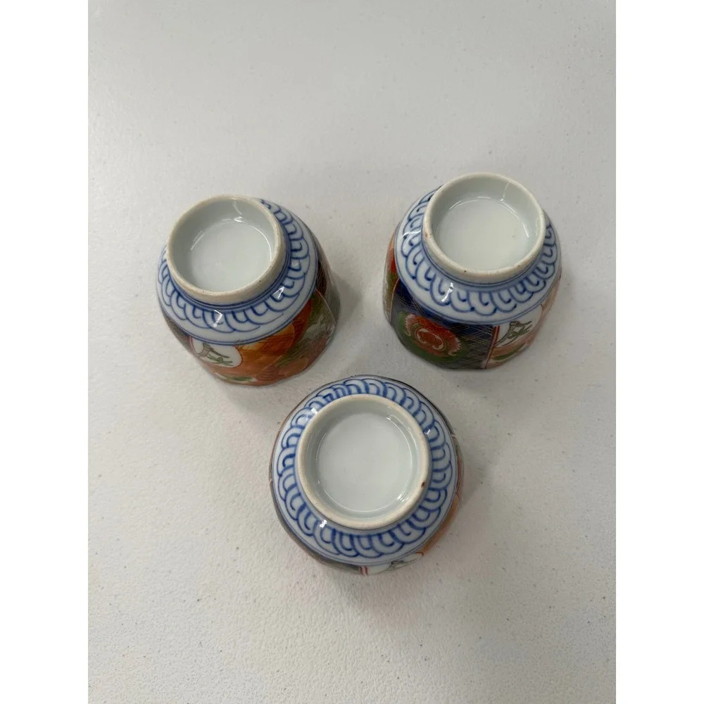Vintage Japanese Imari Tea Cups Set of 3 Porcelain Crane Floral Scalloped Rim 3